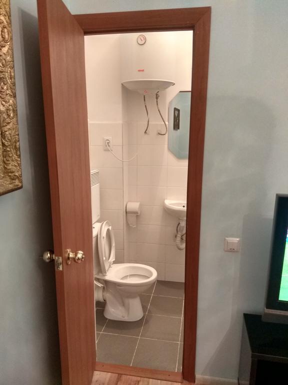 Apartment On Knyazya Romana 26 Center Лвив Екстериор снимка